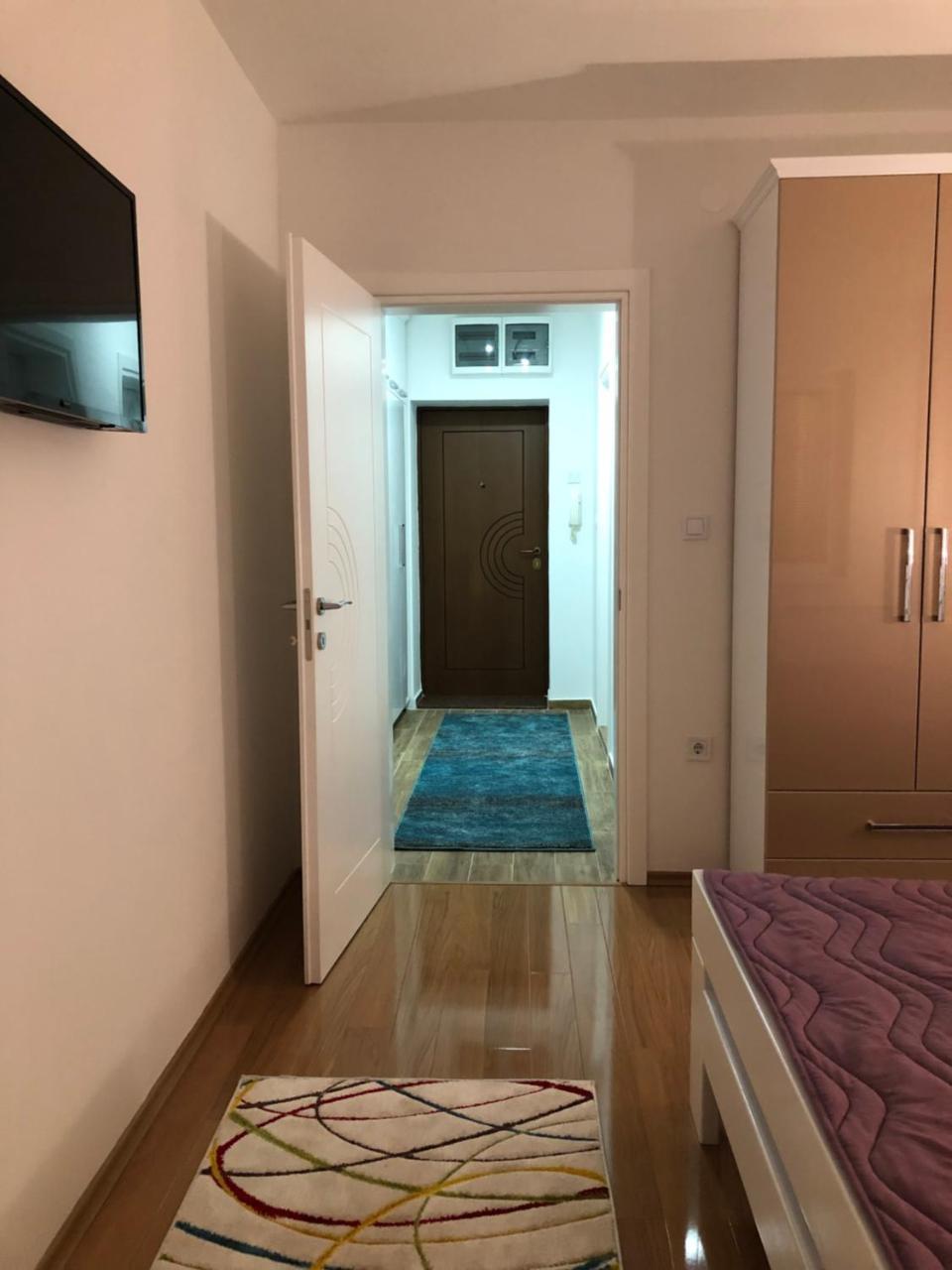 Ole Apartment I - In The City Center Escópia Exterior foto